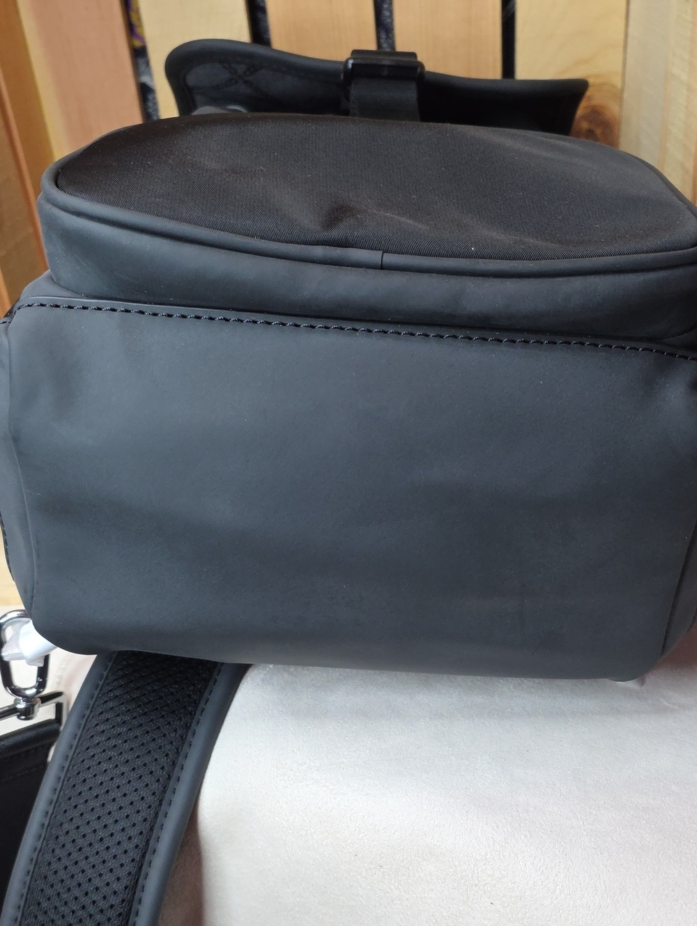 Micheal Kors Melone Sport Backpack - Picture 5 of 10